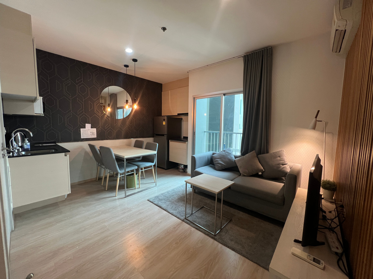 ให้เช่าคอนโดรัชดา ห้วยขวาง : RC124725 Condo for rent at NOBLE REVOLVE RATCHADA ใกล้ MRT สถานีศูนย์วัฒนธรรม 