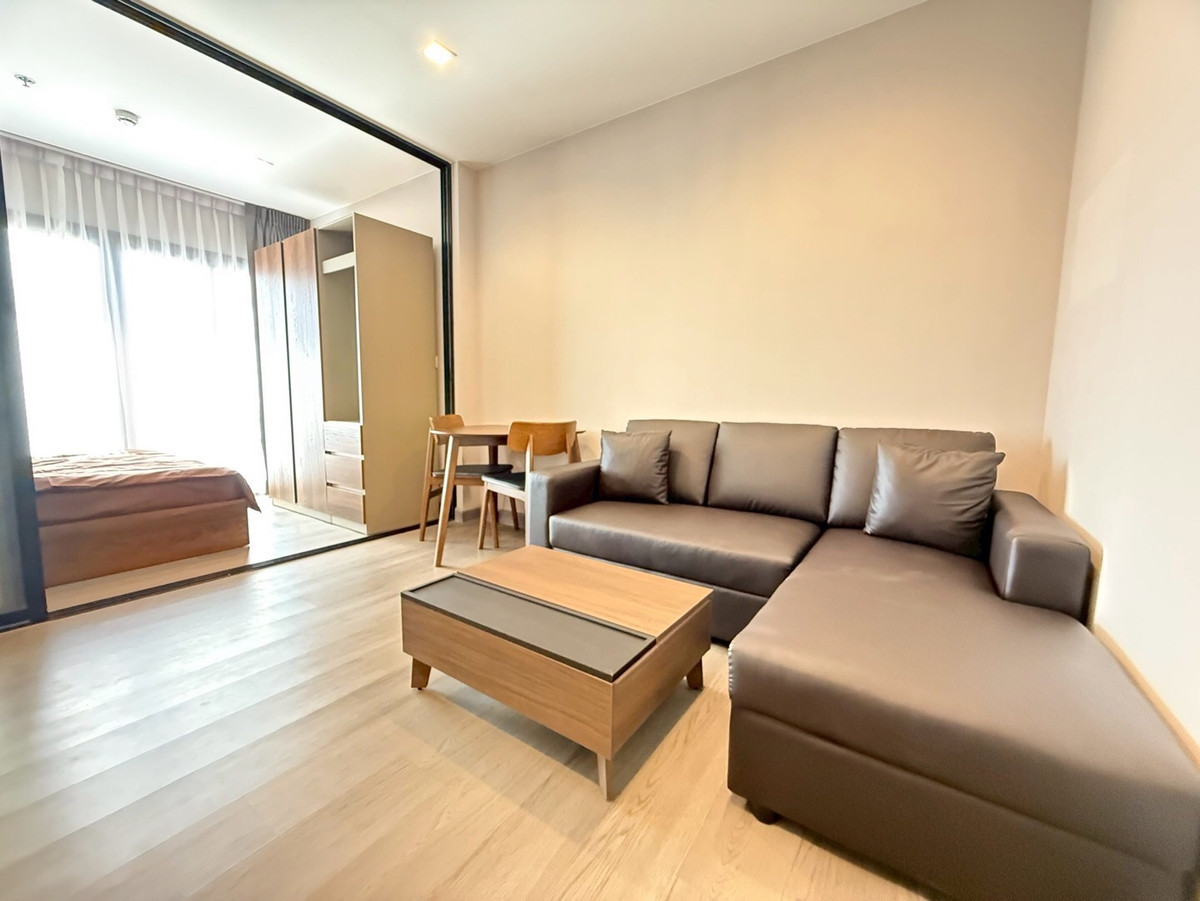 ให้เช่าคอนโดรัตนาธิเบศร์ สนามบินน้ำ พระนั่งเกล้า : ให้เช่า The Politan Rive ริมแม่น้ำเจ้าพระยา Mrt.พระนั่งเกล้า ทิศใต้ ท็อปวิวแม่น้ำ ในเมือง 31ตรม. พร้อมเฟอร์นิเจอร์และเครื่องใช้ไฟฟ้าครบครัน