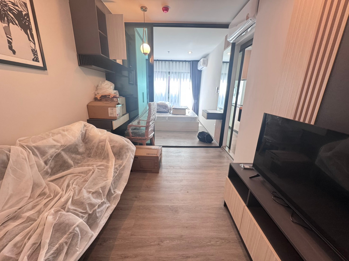 For RentCondoThaphra, Talat Phlu, Wutthakat : Regent Home Wutthakad, new room, new room available and ready for rent, fully furnished.