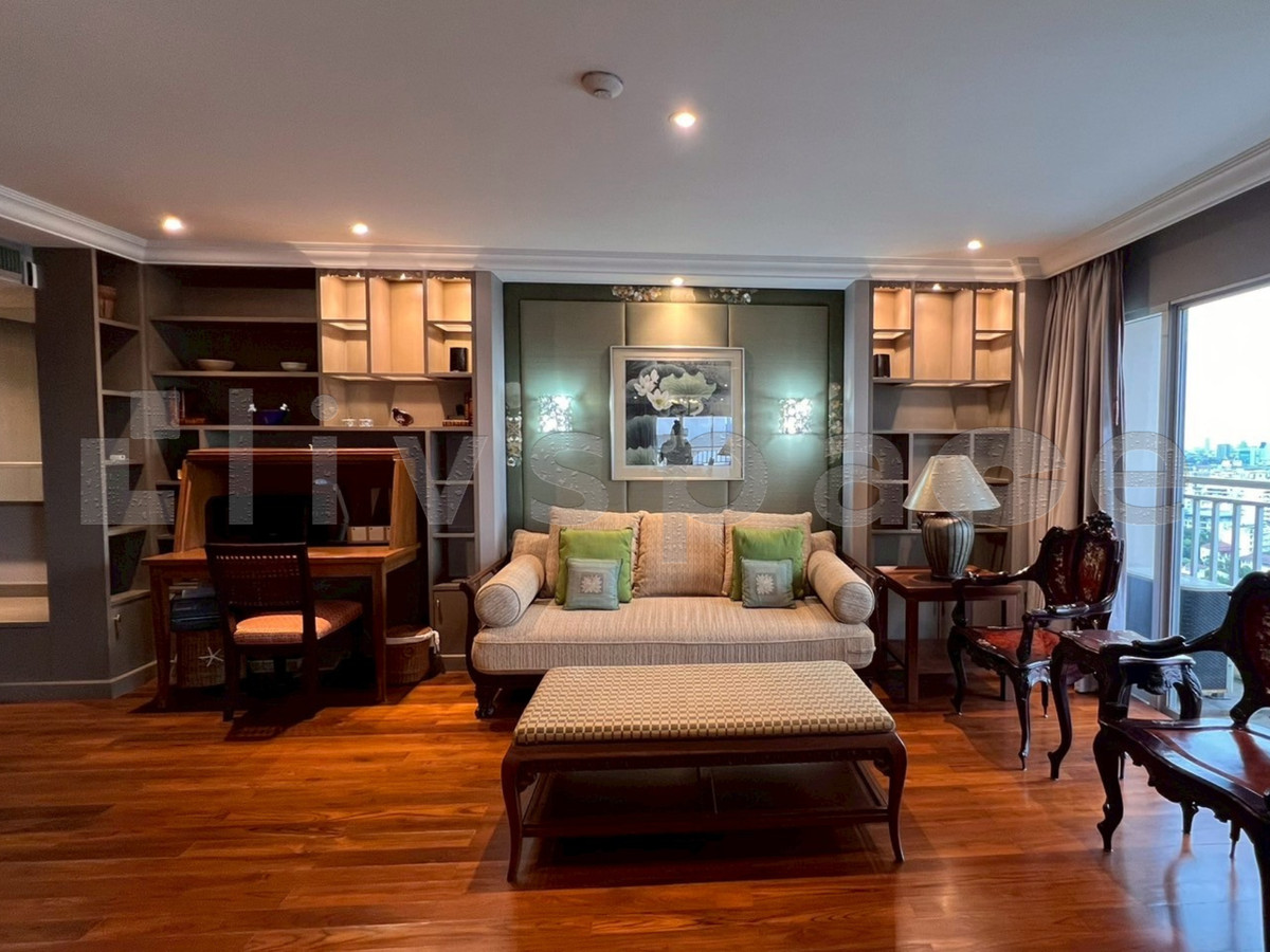 ให้เช่าคอนโดสาทร นราธิวาส : ▚ LE229ツ ให้เช่า Sathorn Park Place ห้องใหญ่ไซส์คฤหาสน์ใจกลางสาทร! 2 นอน 236 ตร.ม. เป็นส่วนตัวที่สุดทั้งโครงการมีเพียง 131 ยูนิต เพียง 100K!!