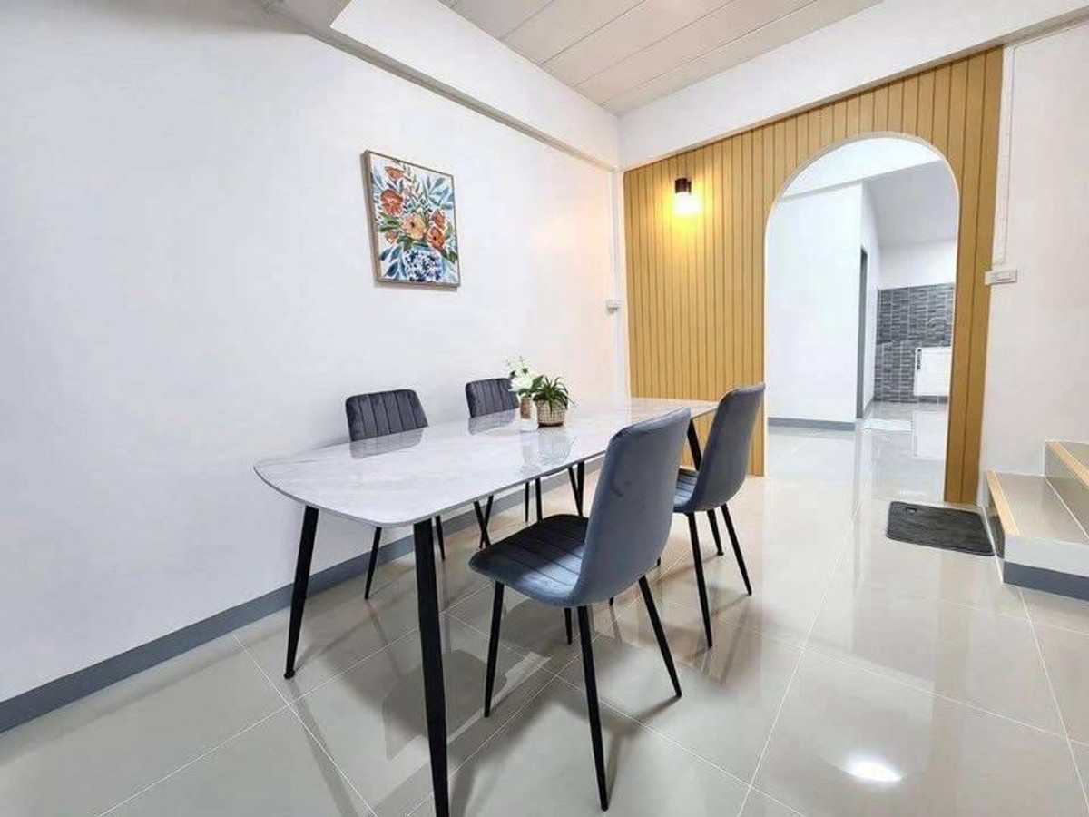 For SaleTownhomePattaya, Bangsaen, Chonburi : Eastern Land House 1 / 2 Bedrooms (For Sale), Eastern Land House 1 / 2 Bedrooms (FOR SALE) YEAN078