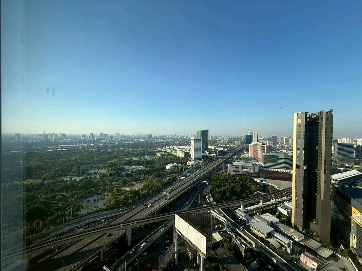 ให้เช่าคอนโดลาดพร้าว เซ็นทรัลลาดพร้าว : 🏢 The Saint Residences ห้าแยกลาดพร้าวใกล้ mrt พหลโยธิน bts ห้าแยกลาดพร้าว
