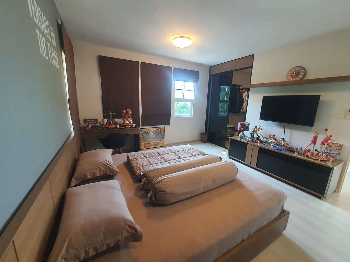 ขายบ้านพุทธมณฑล ศาลายา : ขายบ้านเดี่ยวหลังมุม ม.วิลลาจจิโอ ปิ่นเกล้า-ศาลายา จาก Land & Houses  บ้านสวย สไตล์ Urban Cottage, สวนรอบบ้านร่มรื่น, ใกล้มหาวิทยาลัยมหิดล เพียง 3 กม. 