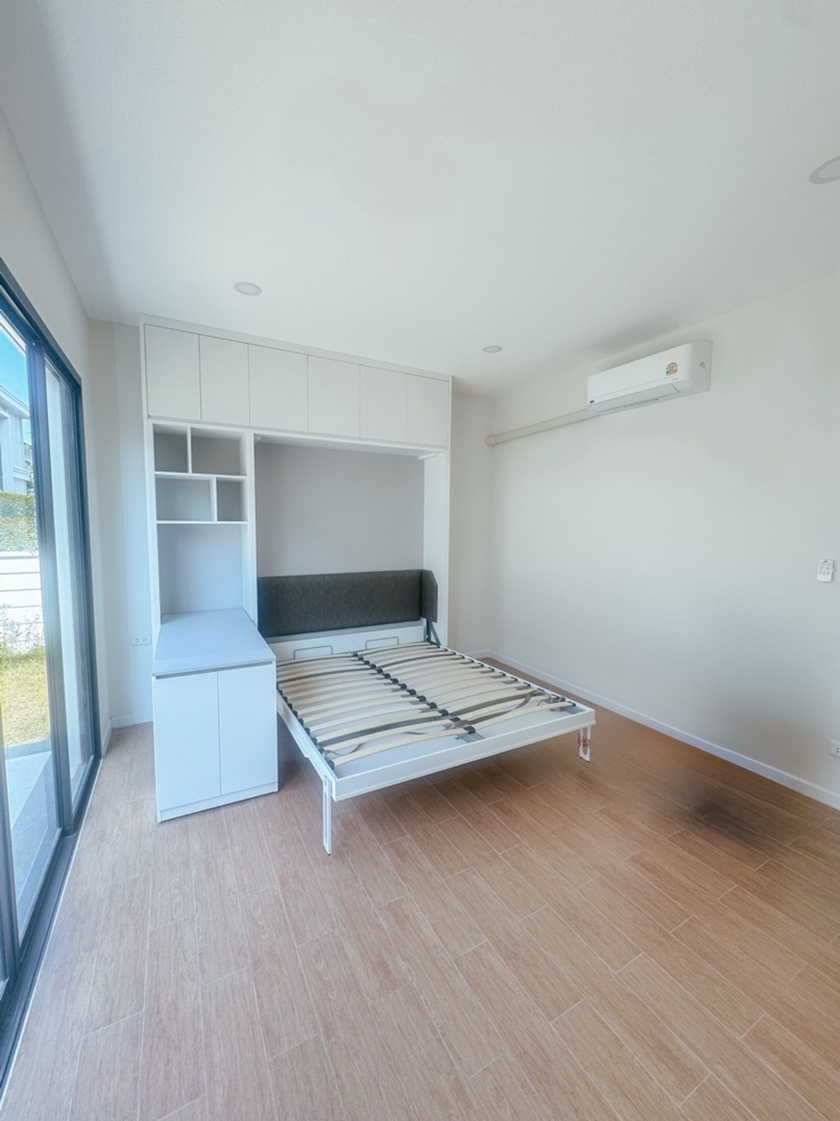 ขายบ้านมหาชัย สมุทรสาคร : 𝗟𝗮𝗸𝗲 𝗦𝗲𝗿𝗲𝗻𝗲 𝗥𝗮𝗺𝗮 𝟮 บ้านใหม่ ต่อเติมครัว บิ้วอินครบ 