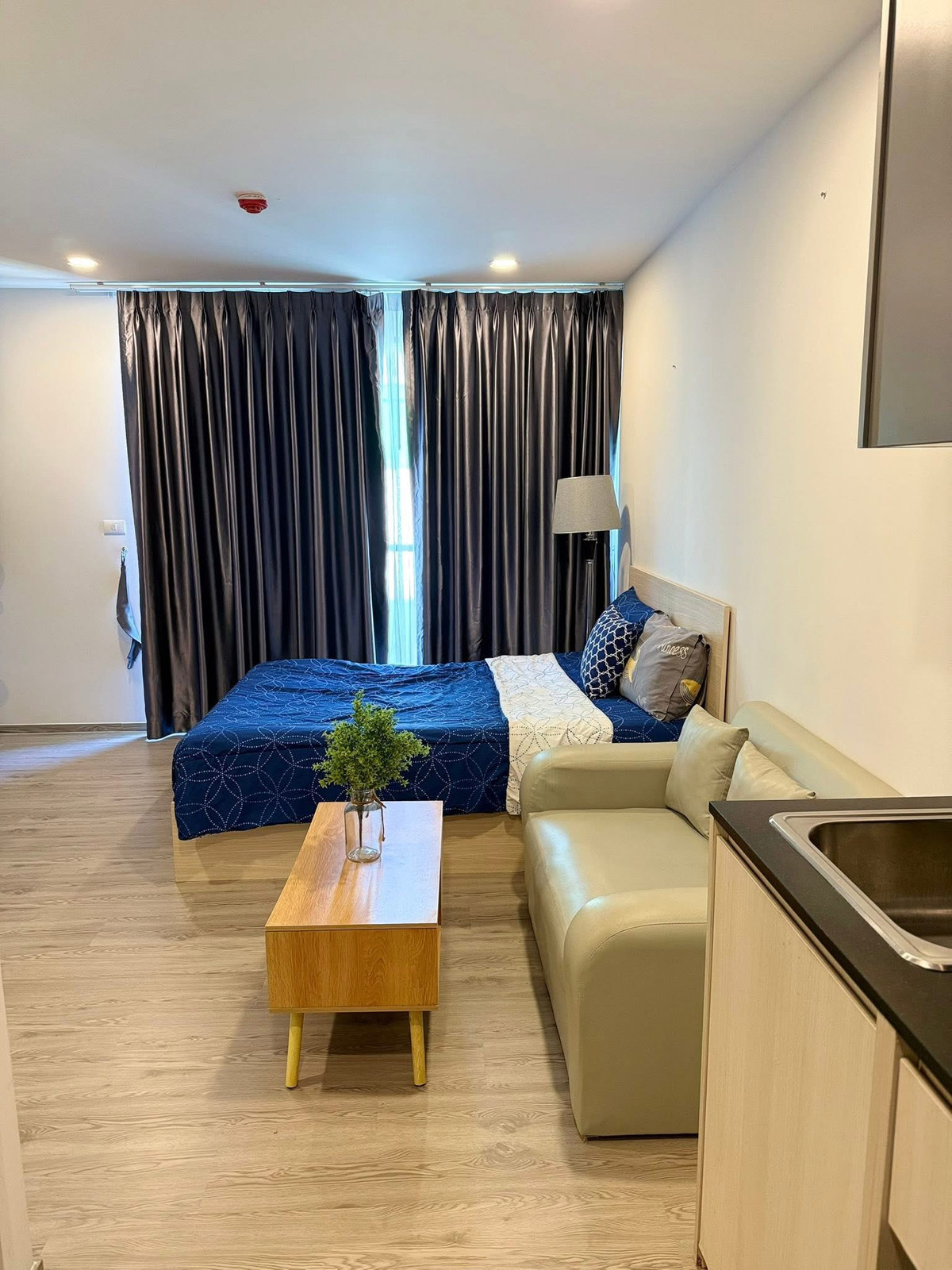 คอนโดบางนา แบริ่ง ลาซาล : 🔥เช่าและขายใกล้btsแบริ่ง🔥