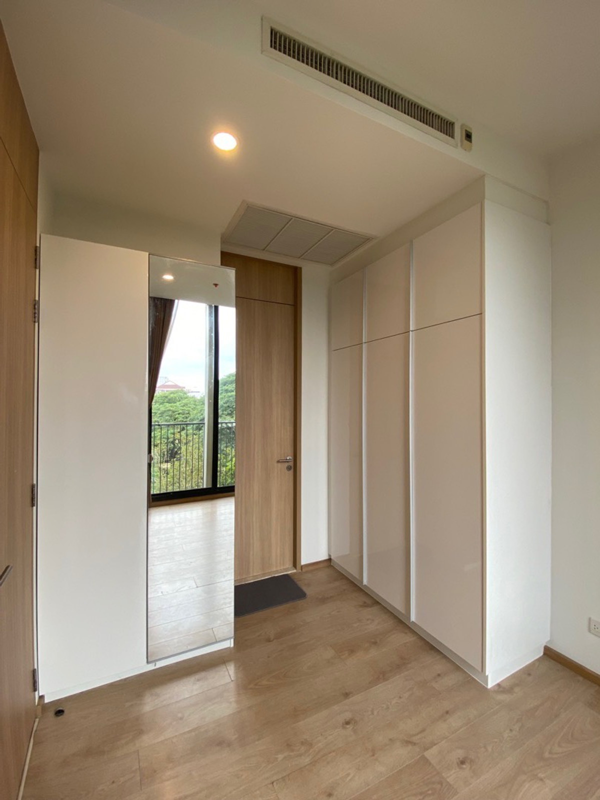 ขายคอนโดสุขุมวิท อโศก ทองหล่อ : One Bedroom (Type A6) พื้นที่ 34.31 ตร.ม. ทิศเหนือ วิวสวน สบายตา