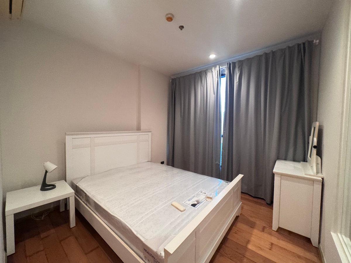 For SaleCondoWongwianyai, Charoennakor : Urgent sale, Fuse Sathorn Taksin, very new room, next to BTS Wongwian Yai, special price 3.29 million!