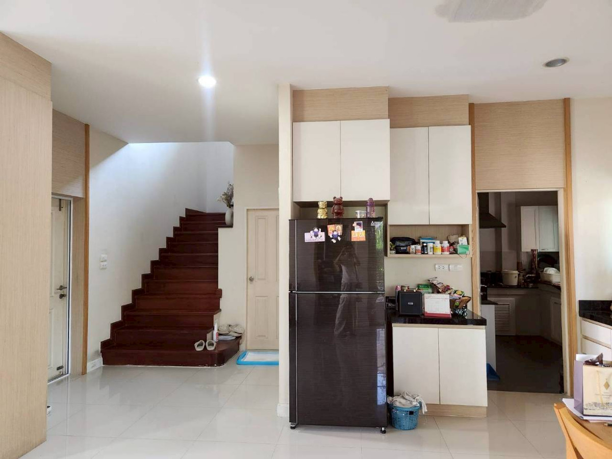 ขายบ้านบางแค เพชรเกษม : 🏡ขายบ้านเดี่ยวหลังใหญ่ 90 ตร.วา ใกล้โรงพยาบาลศิริราช MRT บางหว้า พร้อมอยู่ราคาถูกสุดในตลาด 4 นอน