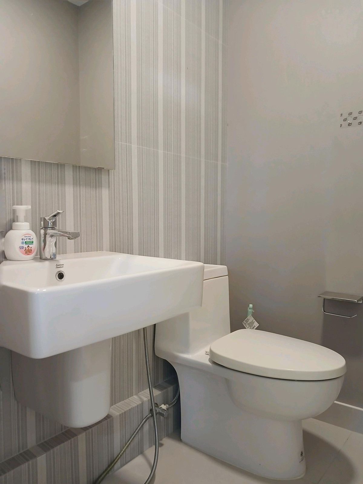 ให้เช่าทาวน์โฮมบางนา แบริ่ง ลาซาล : 🚩🌟🍀 ให้เช่า อินดี้ บางนา-รามคำแหง2 ทาวน์โฮมพรีเมียมเกรด หลังริม ตั้งบนทำเลศักยภาพ เดินทางง่าย ใกล้รถไฟฟ้า และรายล้อมไปด้วยสิ่งอำนวยควมสะดวกมากมาย ห้างใหญ่ ถนนใหญ่ ใกล้ทางด่วน✅ 