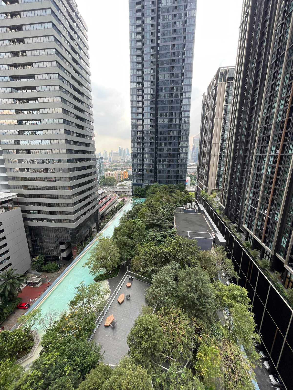 ขายคอนโดพระราม 9 เพชรบุรีตัดใหม่ RCA : คอนโด One9five วัน ไนท์ ไฟท์ พระราม 9 ติดรถไฟใต้ดิน ขายถูกที่สุดในตลาดตอนนี้