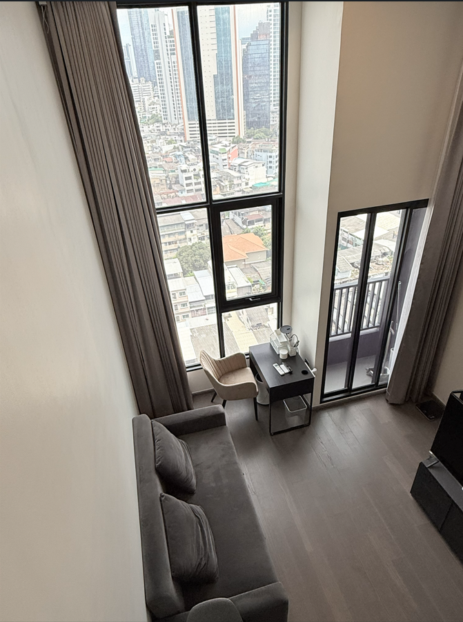 ให้เช่าคอนโดสยาม จุฬา สามย่าน : 🔥เช่าด่วน🔥พาร์ค ออริจิ้น จุฬา-สามย่าน ใกล้สถานีรถไฟฟ้า MRT หัวลำโพง เฟอร์นิเจอร์ครบ พร้อมเข้าอยู่