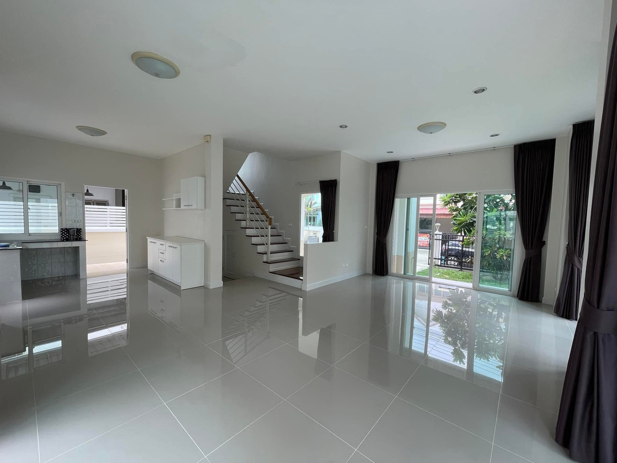 For RentHouseLadkrabang, Suwannaphum Airport : Perfect Place Sukhumvit 77 - Suvannabhumi / 3 bedrooms (FOR RENT), Perfect Place Sukhumvit 77- Suvannabhumi / 3 Bedrooms (FOR RENT) POON091