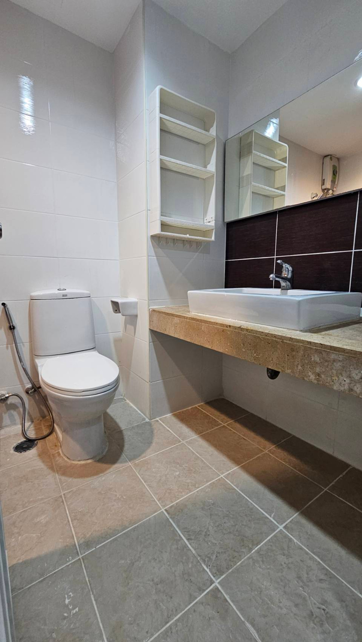 ให้เช่าคอนโดสุขุมวิท อโศก ทองหล่อ : ให้เช่าคอนโด แกรนด์ พาร์ค วิว อโศก พร้อมเครื่องใช้ไฟฟ้าเฟอร์นิเจอร์ครบ