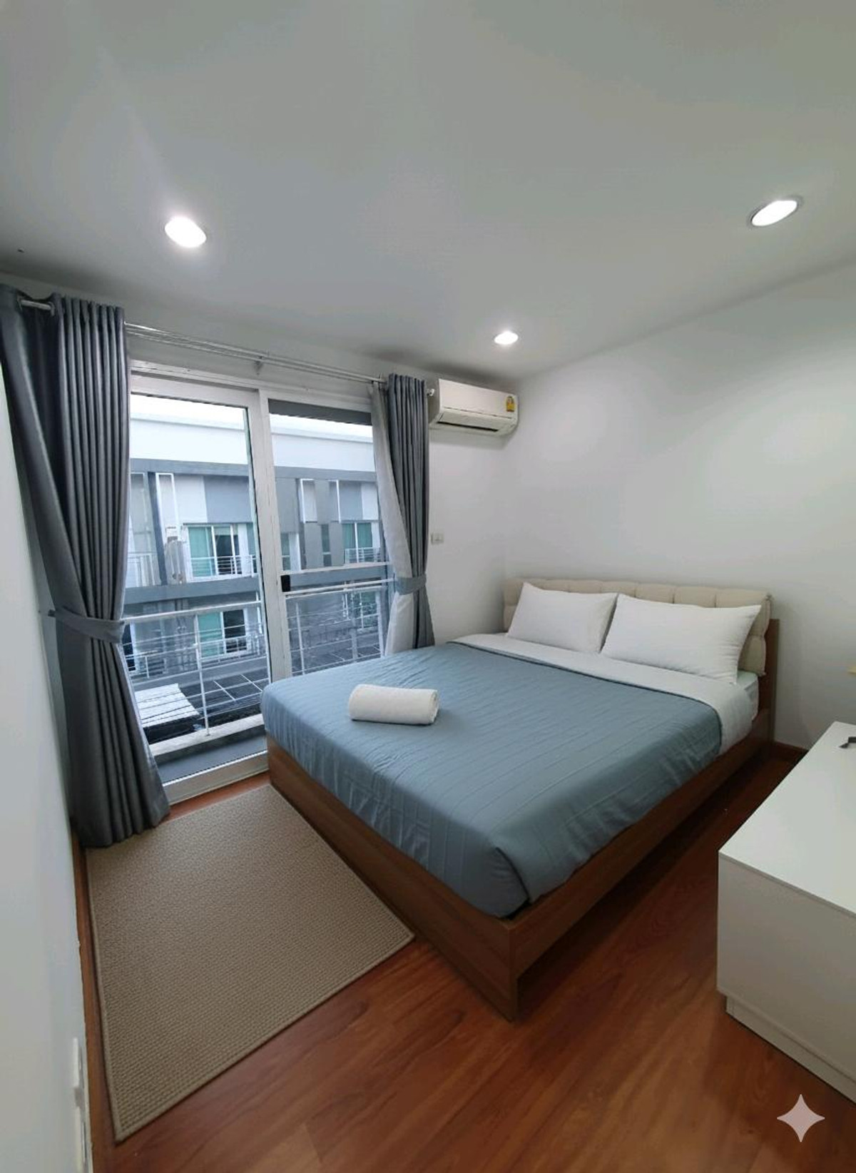 ทาวน์โฮมโชคชัย4 ลาดพร้าว71 : For Rent ให้เช่า ทาวน์โฮมทำเลทอง มีห้องน้ำส่วนตัวทุกห้อง+เฟอร์นิเจอร์ครบ