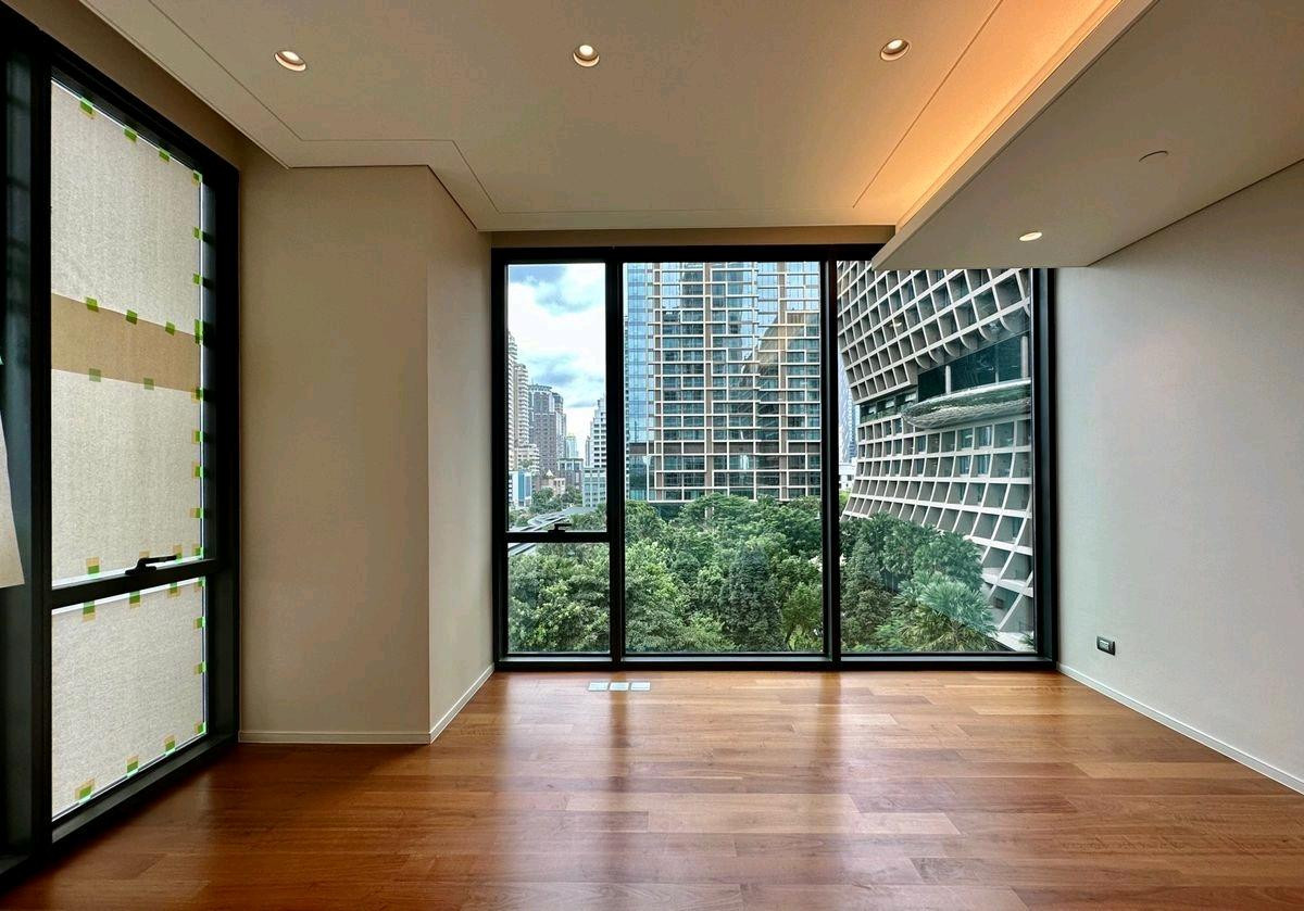 For SaleCondoWitthayu, Chidlom, Langsuan, Ploenchit : For sale: The Residences at Sindhorn Kempinski, 2 bedrooms, best layout, wide living room plan. Plenty of storage, 39.1 million baht