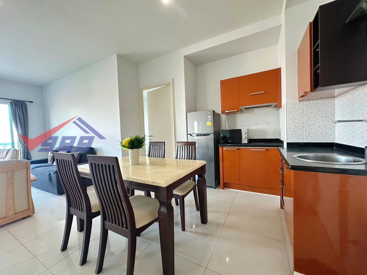 For RentCondoPattanakan, Srinakarin : For rent: Corner condo, 2 bedrooms, clean and tidy room