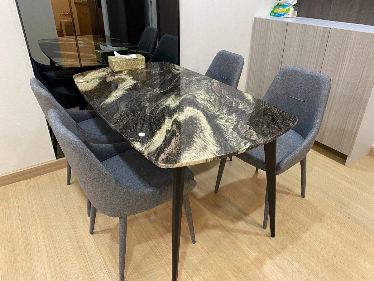 For RentCondoRamkhamhaeng, Hua Mak : For rent, 2 bedrooms, beautiful built-ins, 装修漂亮