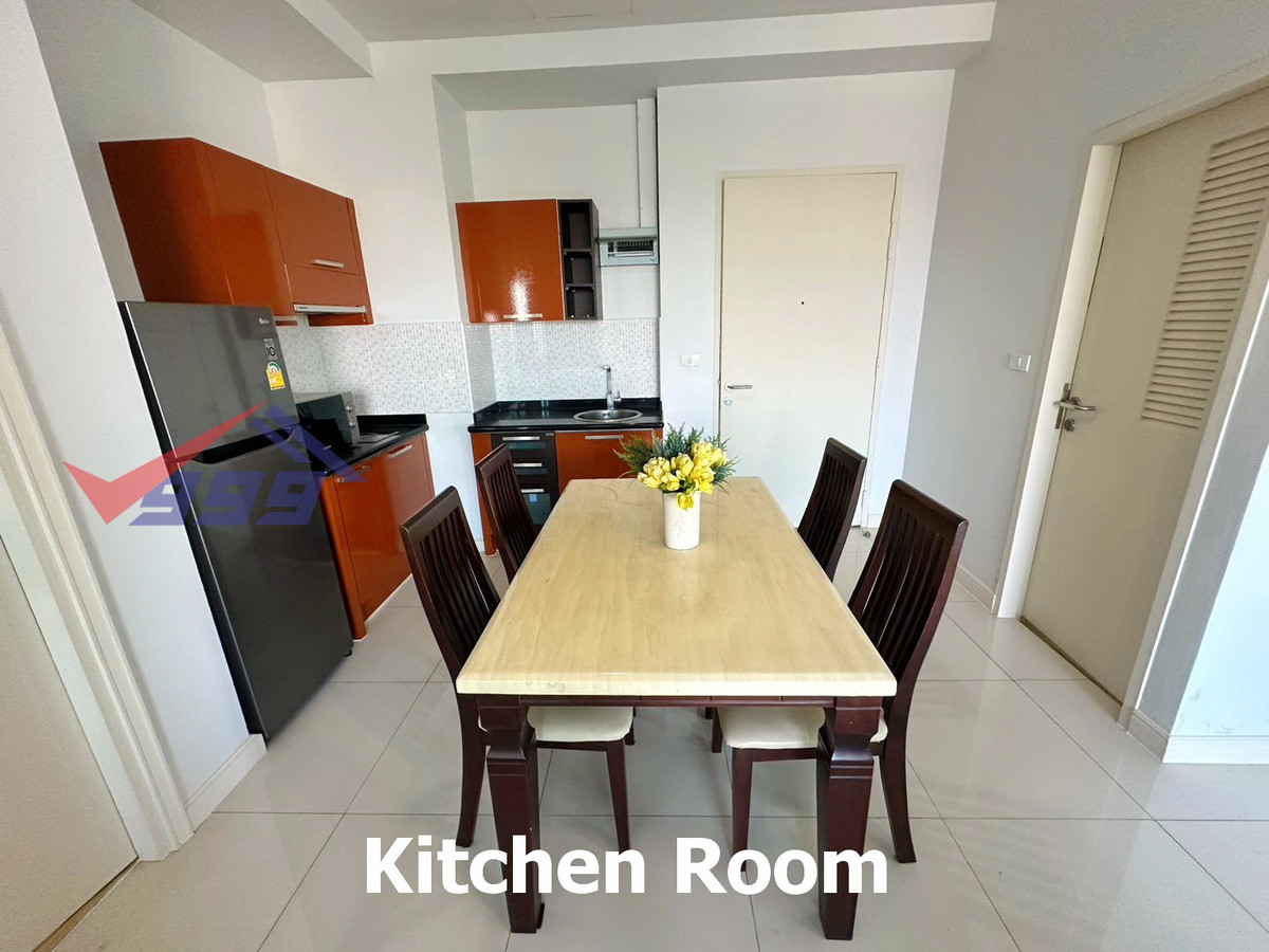 For RentCondoPattanakan, Srinakarin : For rent: Corner condo, 2 bedrooms, clean and tidy room