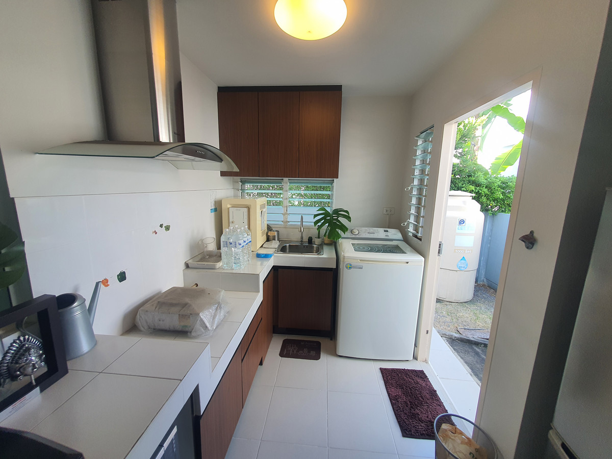 ขายบ้านพุทธมณฑล ศาลายา : ขายบ้านเดี่ยวหลังมุม ม.วิลลาจจิโอ ปิ่นเกล้า-ศาลายา จาก Land & Houses  บ้านสวย สไตล์ Urban Cottage, สวนรอบบ้านร่มรื่น, ใกล้มหาวิทยาลัยมหิดล เพียง 3 กม. 