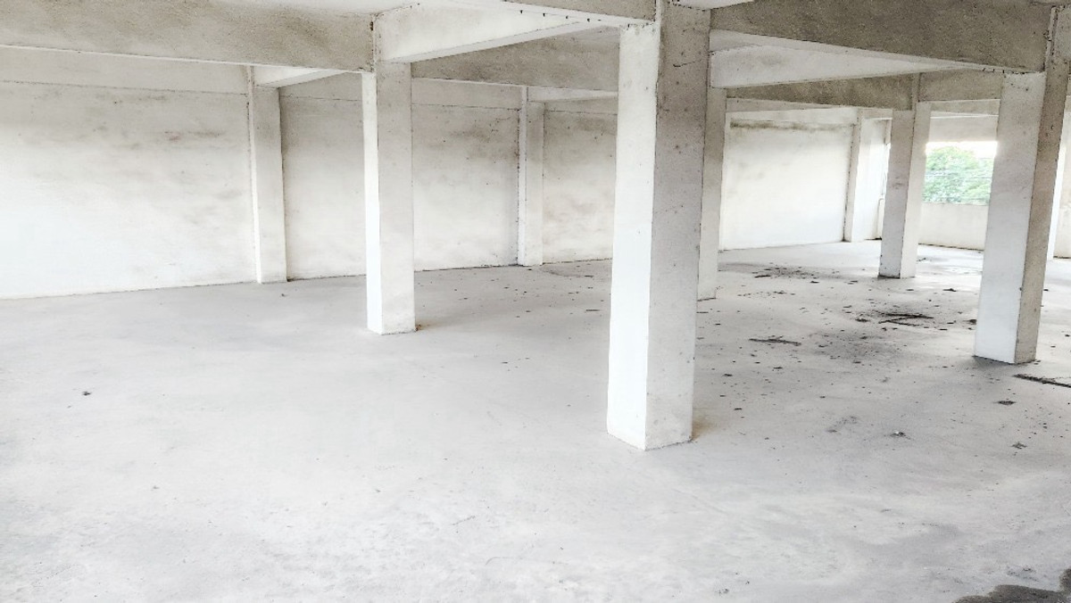 For RentShop HouseLadkrabang, Suwannaphum Airport : Commercial building for rent, 4 units, 4.5 floors, width 14 meters, next to the main road, King Kaew, Suvarnabhumi, with parking for 20 cars, connected to Bangna, Suan Luang, Lat Krabang and the expressway motorway.