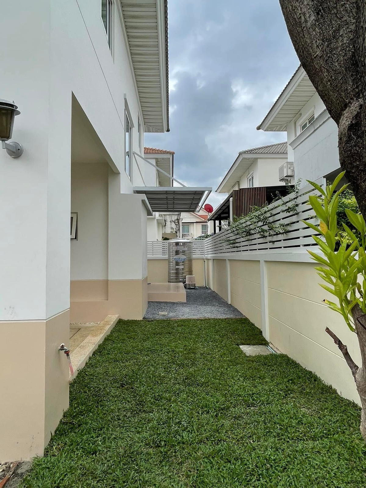 For RentHouseLadkrabang, Suwannaphum Airport : Perfect Place Sukhumvit 77 - Suvannabhumi / 3 bedrooms (FOR RENT), Perfect Place Sukhumvit 77- Suvannabhumi / 3 Bedrooms (FOR RENT) POON091