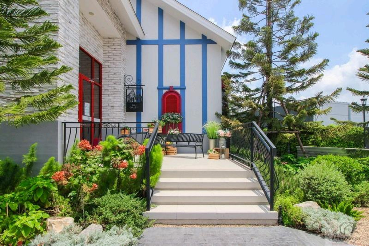 ให้เช่าทาวน์โฮมบางนา แบริ่ง ลาซาล : 🚩🌟🍀 ให้เช่า อินดี้ บางนา-รามคำแหง2 ทาวน์โฮมพรีเมียมเกรด หลังริม ตั้งบนทำเลศักยภาพ เดินทางง่าย ใกล้รถไฟฟ้า และรายล้อมไปด้วยสิ่งอำนวยควมสะดวกมากมาย ห้างใหญ่ ถนนใหญ่ ใกล้ทางด่วน✅ 