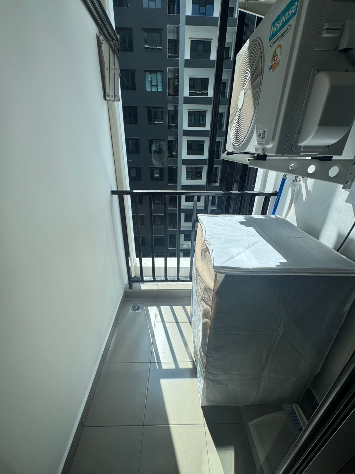 For RentCondoThaphra, Talat Phlu, Wutthakat : Regent Home Wutthakad, new room, new room available and ready for rent, fully furnished.