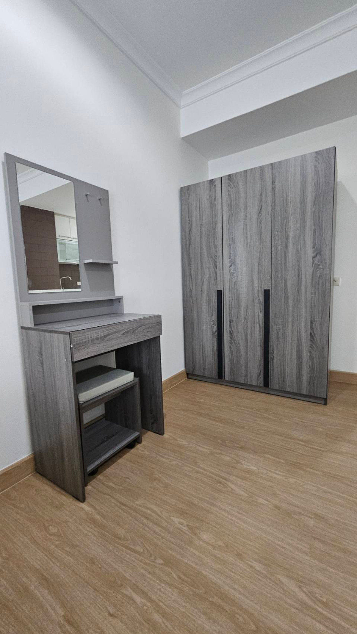 ให้เช่าคอนโดสุขุมวิท อโศก ทองหล่อ : ให้เช่าคอนโด แกรนด์ พาร์ค วิว อโศก พร้อมเครื่องใช้ไฟฟ้าเฟอร์นิเจอร์ครบ