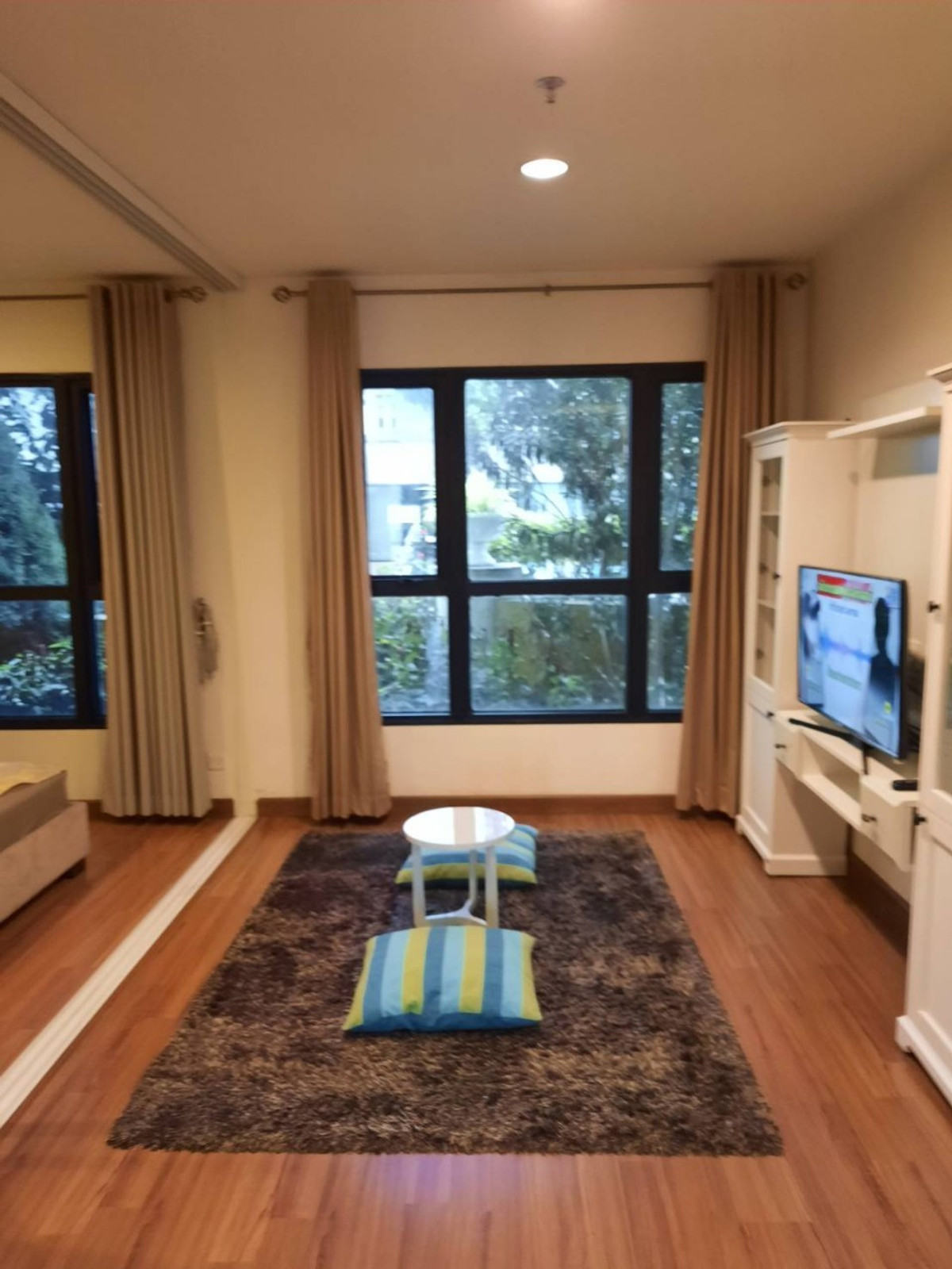 คอนโดอารีย์ อนุสาวรีย์ : เช่า / ขาย คอนโด The Crest Phahon Yothin 11