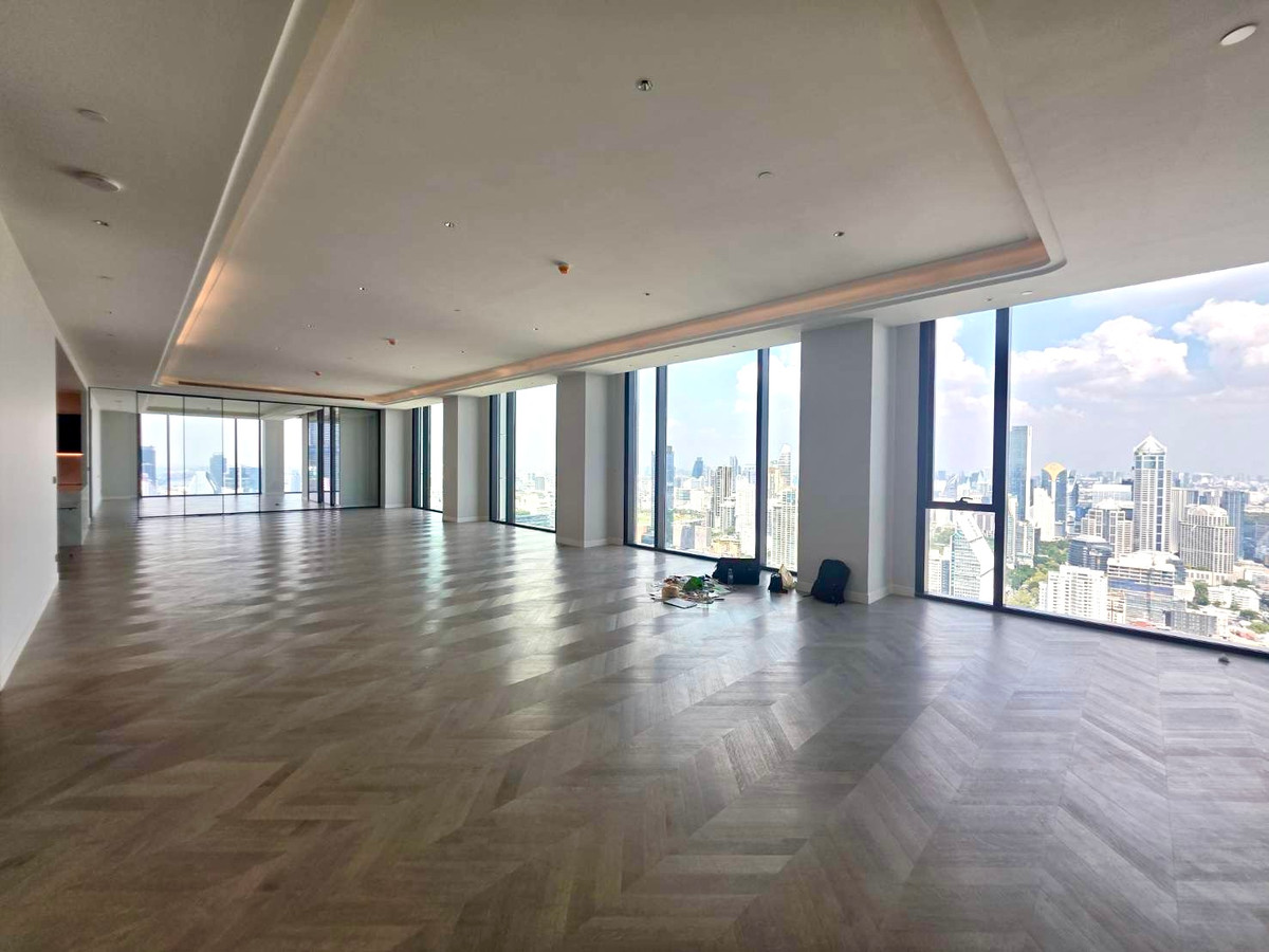 คอนโดวิทยุ ชิดลม หลังสวน : One89 Wireless Penthouse: 5bed 4.5 bath + maidroom 485.42sqm. Sell 420,000,000 Rent: 2,000,000 Am: 0656199198