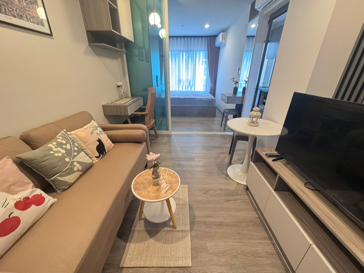 ให้เช่าคอนโดท่าพระ ตลาดพลู วุฒากาศ : ห้องสวยมาก ! ว่างพร้อมให้เช่า เพียง 11,000/เดือน เท่านั้น Regent Home Wuthakat ใกล้ bts สอบถามได้ครับ