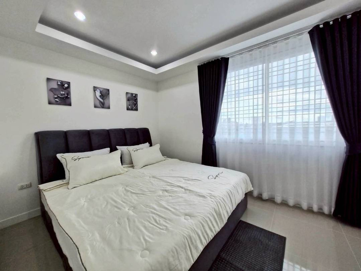 For SaleTownhomePattaya, Bangsaen, Chonburi : Chaiyapruek Townhome / 2 Bedrooms (Sale with Tenant) AM015