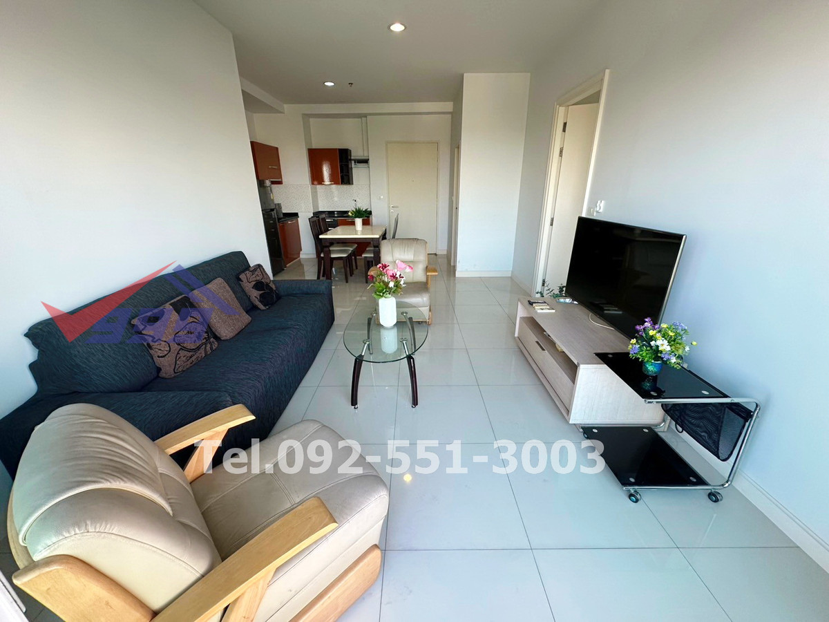 For RentCondoPattanakan, Srinakarin : For rent: Corner condo, 2 bedrooms, clean and tidy room