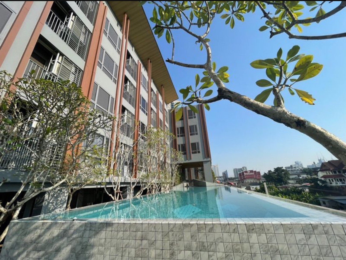 For RentCondoSukhumvit, Asoke, Thonglor : For rent: Quintara Phum Sukhumvit 39, pool view.