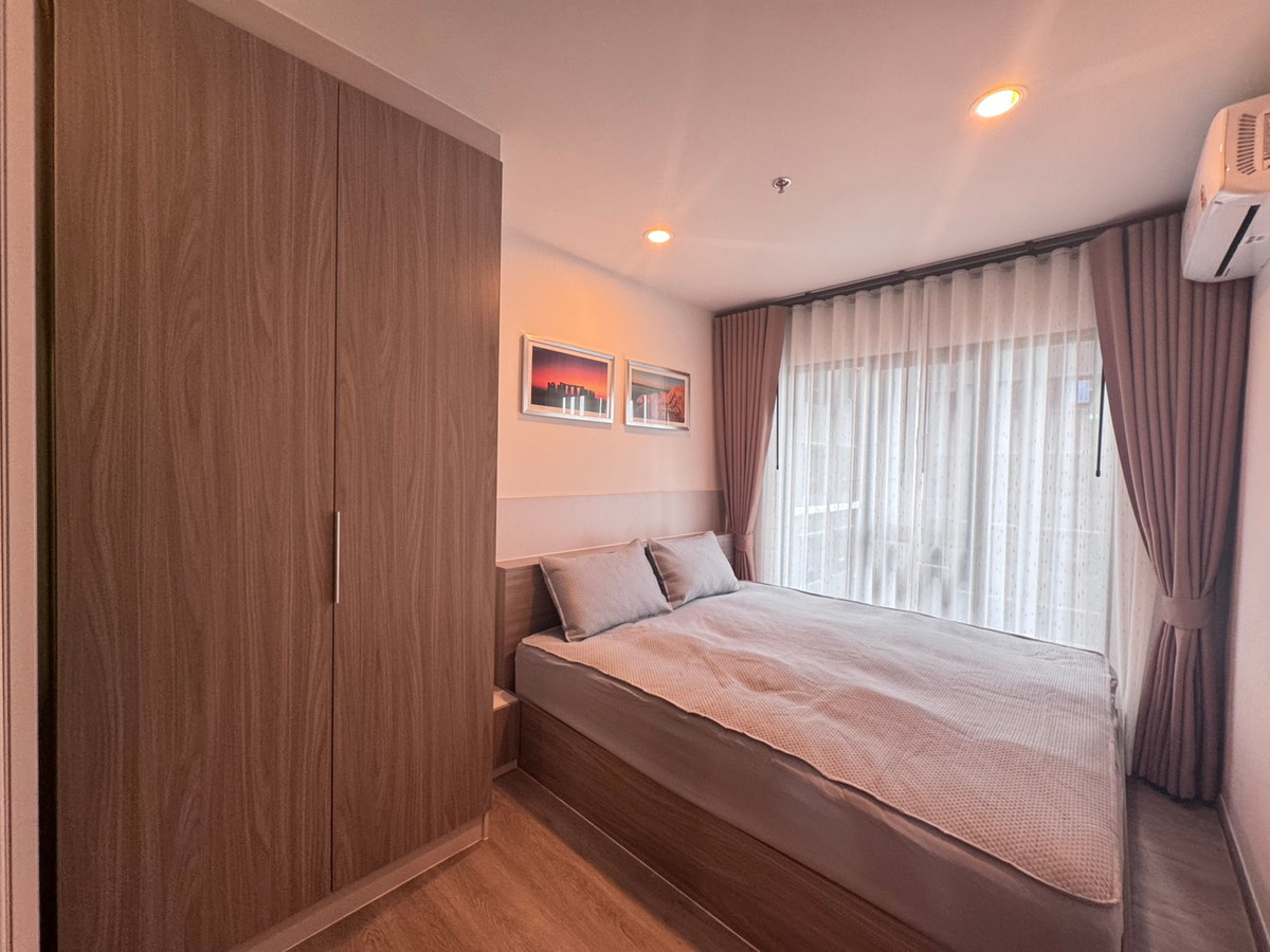 For RentCondoThaphra, Talat Phlu, Wutthakat : The room is very beautiful! Available and ready for rent, only 11,000/month. Regent Home Wuthakat near BTS. You can inquire.