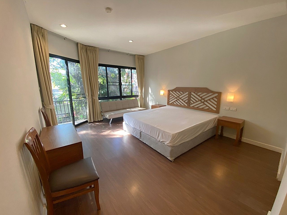 For RentSukhumvit, Asoke, Thonglor : Beautiful House in a Private Compound near BTS Thonglor ** NO CO-AGENT ** 