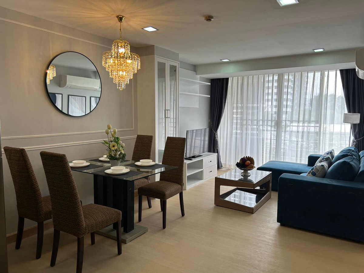 For RentCondoSukhumvit, Asoke, Thonglor : 🔥Rare Item room in the heart of Asoke, very good price, ready to move in‼ 🚨