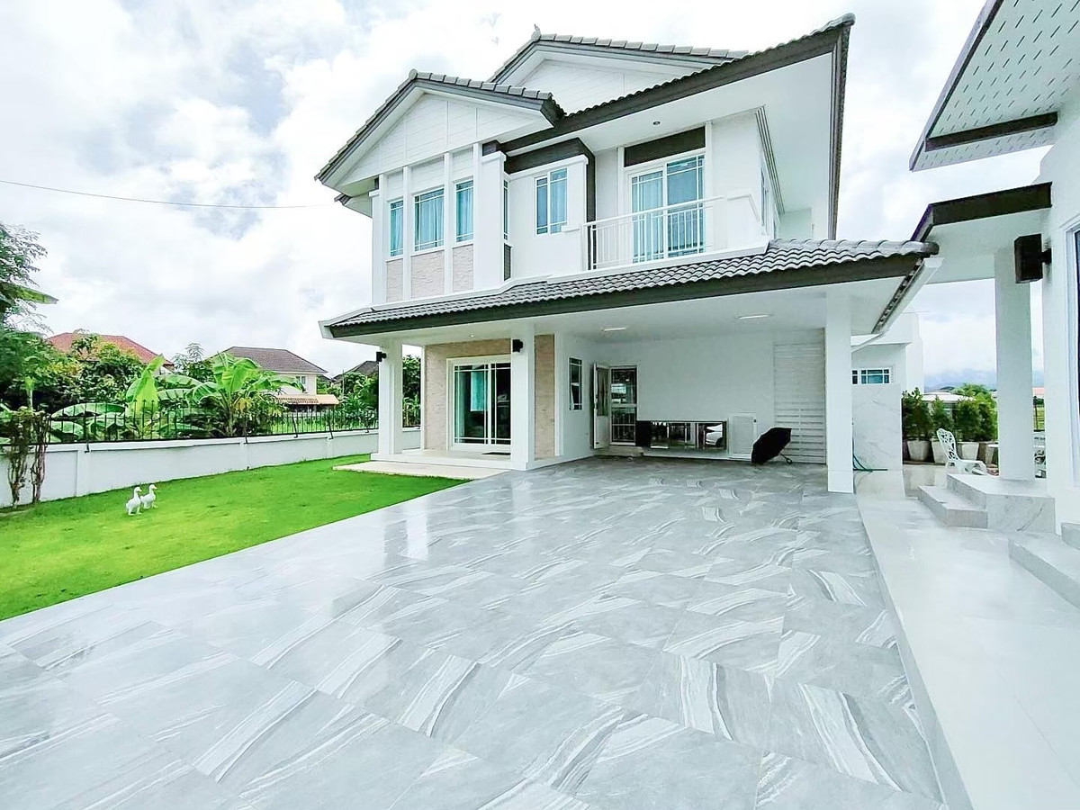 ให้เช่าบ้านเชียงใหม่ : 🔥 ด่วนให้เช่า! ติดทรัพย์โดยตรงกับเจ้าของ -  บ้านหรูพูลวิลล่าขนาดใหญ่ ราคาพิเศษ 🔥