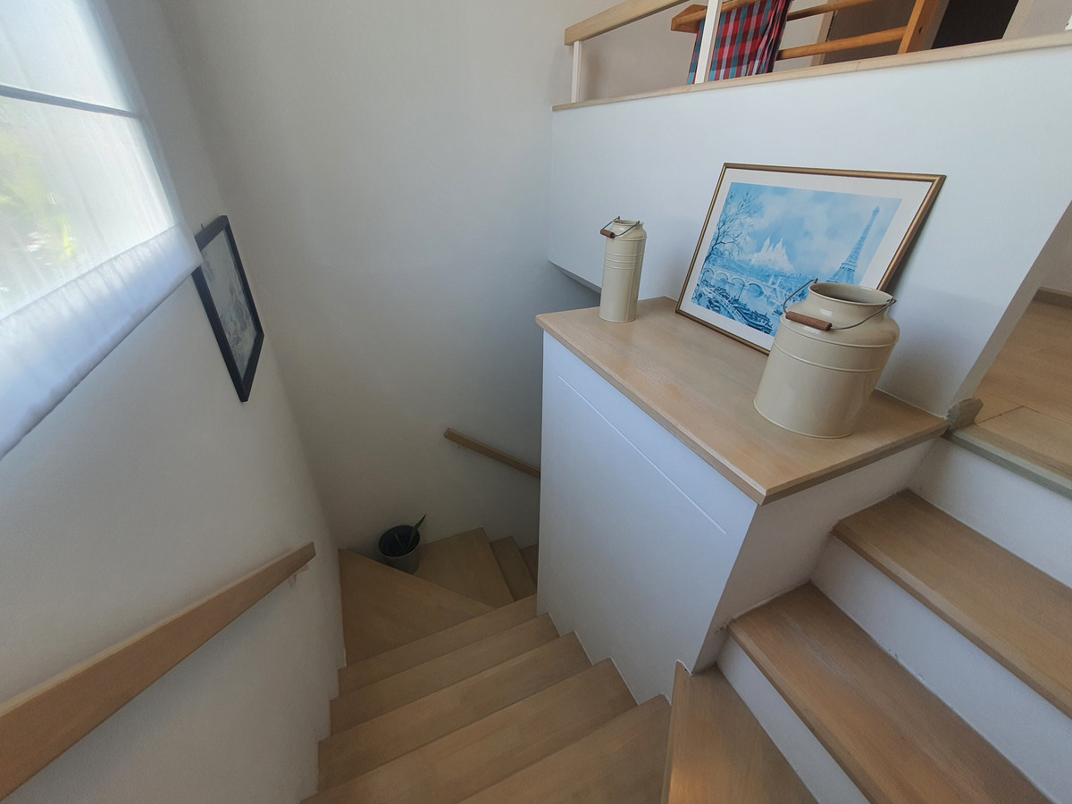 ขายบ้านพุทธมณฑล ศาลายา : ขายบ้านเดี่ยวหลังมุม ม.วิลลาจจิโอ ปิ่นเกล้า-ศาลายา จาก Land & Houses  บ้านสวย สไตล์ Urban Cottage, สวนรอบบ้านร่มรื่น, ใกล้มหาวิทยาลัยมหิดล เพียง 3 กม. 