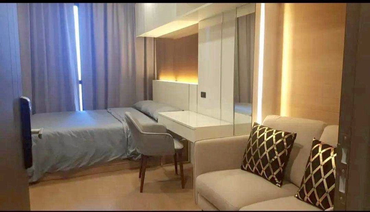 For SaleCondoSiam Paragon ,Chulalongkorn,Samyan : For sale with existing tenant 🔥Ashton Chula Silom 📌Studio 25sq.m. 5.75mb.
contact 0646428664 (Phat) 
Contact 0946242014 (Nui)