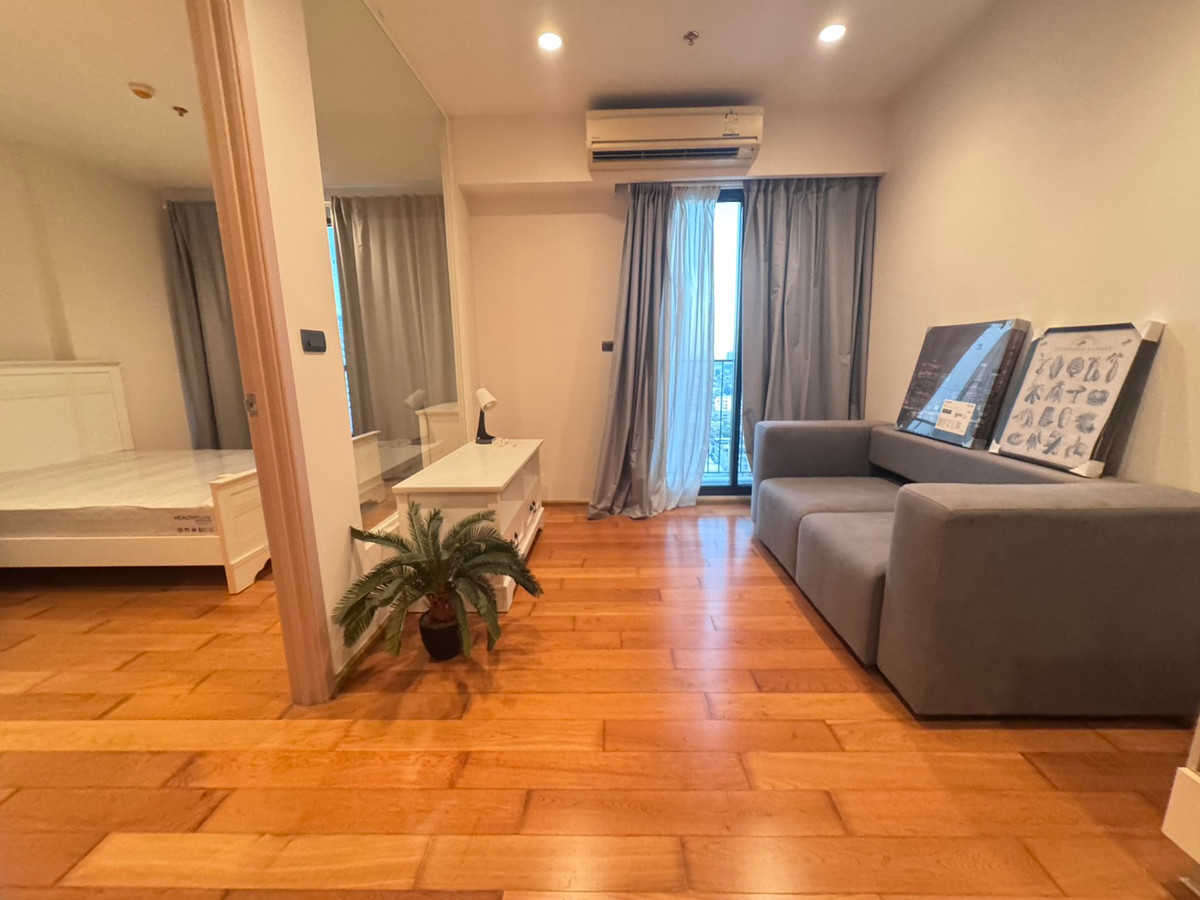 ขายคอนโดวงเวียนใหญ่ เจริญนคร : ขายด่วน Fuse Sathorn taksin ห้องใหม่มาก ติด bts วงเวียนใหญ่ ราคาพิเศษ 3.29 ล้าน !