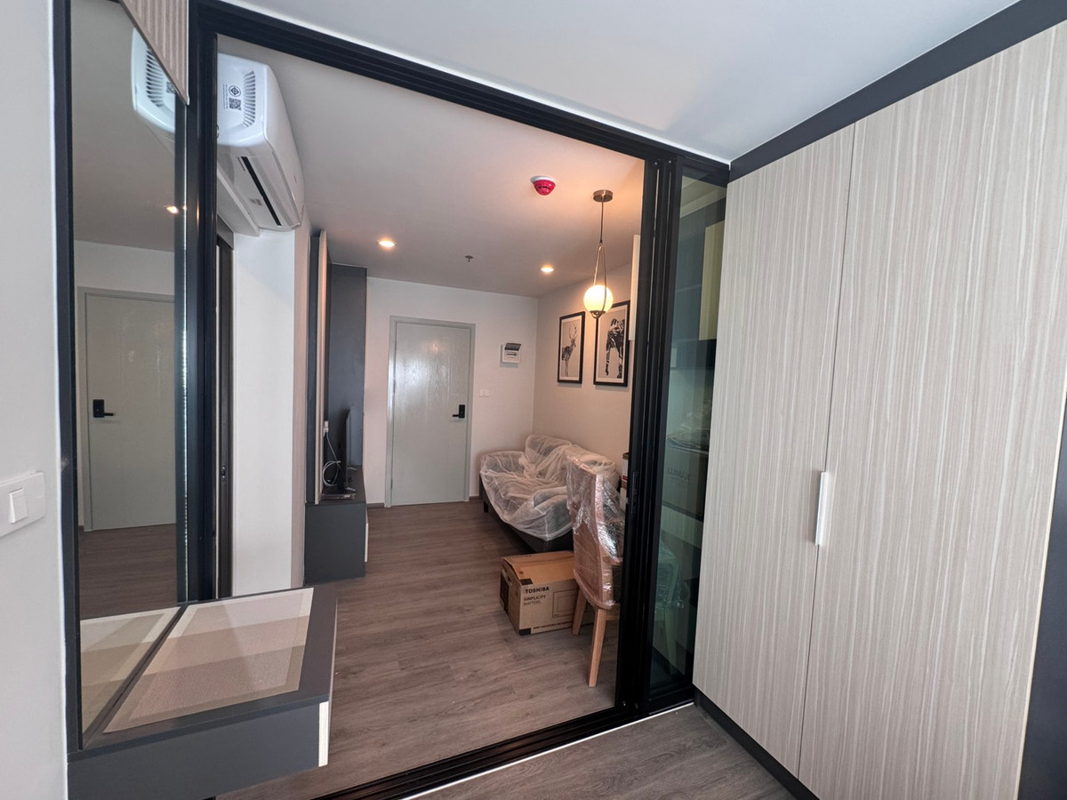 For RentCondoThaphra, Talat Phlu, Wutthakat : Regent Home Wutthakad, new room, new room available and ready for rent, fully furnished.