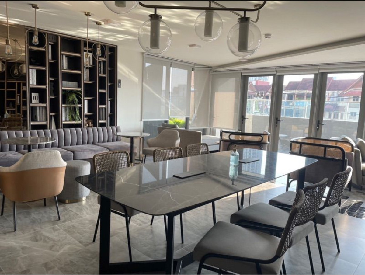 For RentCondoSukhumvit, Asoke, Thonglor : For rent: Quintara Phum Sukhumvit 39, pool view.