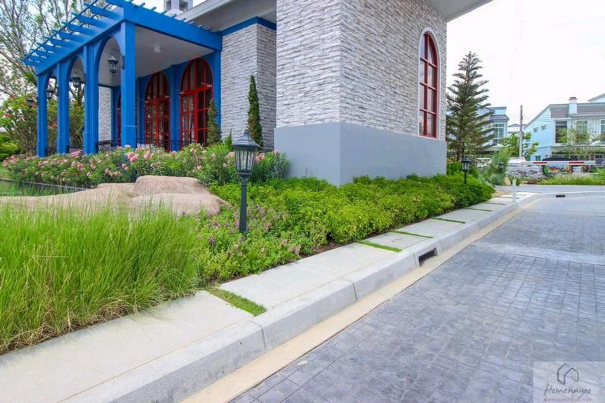 ให้เช่าทาวน์โฮมบางนา แบริ่ง ลาซาล : 🚩🌟🍀 ให้เช่า อินดี้ บางนา-รามคำแหง2 ทาวน์โฮมพรีเมียมเกรด หลังริม ตั้งบนทำเลศักยภาพ เดินทางง่าย ใกล้รถไฟฟ้า และรายล้อมไปด้วยสิ่งอำนวยควมสะดวกมากมาย ห้างใหญ่ ถนนใหญ่ ใกล้ทางด่วน✅ 