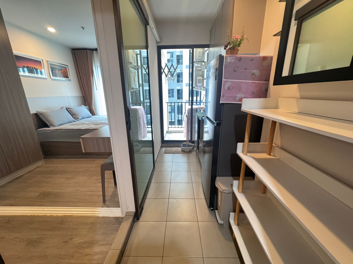 For RentCondoThaphra, Talat Phlu, Wutthakat : The room is very beautiful! Available and ready for rent, only 11,000/month. Regent Home Wuthakat near BTS. You can inquire.