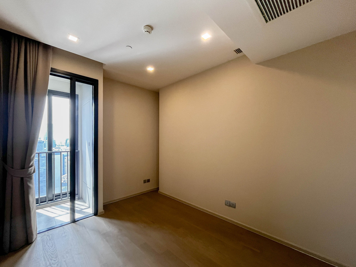 ขายคอนโดสุขุมวิท อโศก ทองหล่อ : F.Q. ขายคอนโด Ashton Asoke ราคา 7,680,000 บาท [SHN00069]