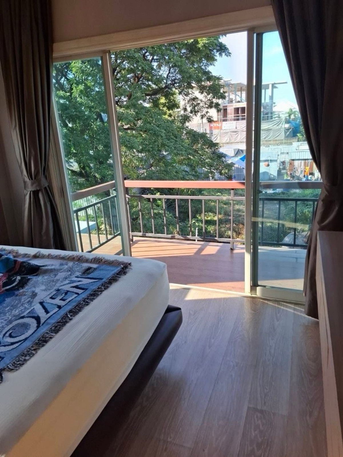 ให้เช่าบ้านรามคำแหง หัวหมาก : ให้เช่าบ้านเดี่ยว รามคำแหง หมู่บ้านกรีนเนอรี่วิลล์ ตรงข้ามโรงพยาบาลเกษมราษฎร์ บ้านขนาดใหญ่เหมาะอยู่อาศัย