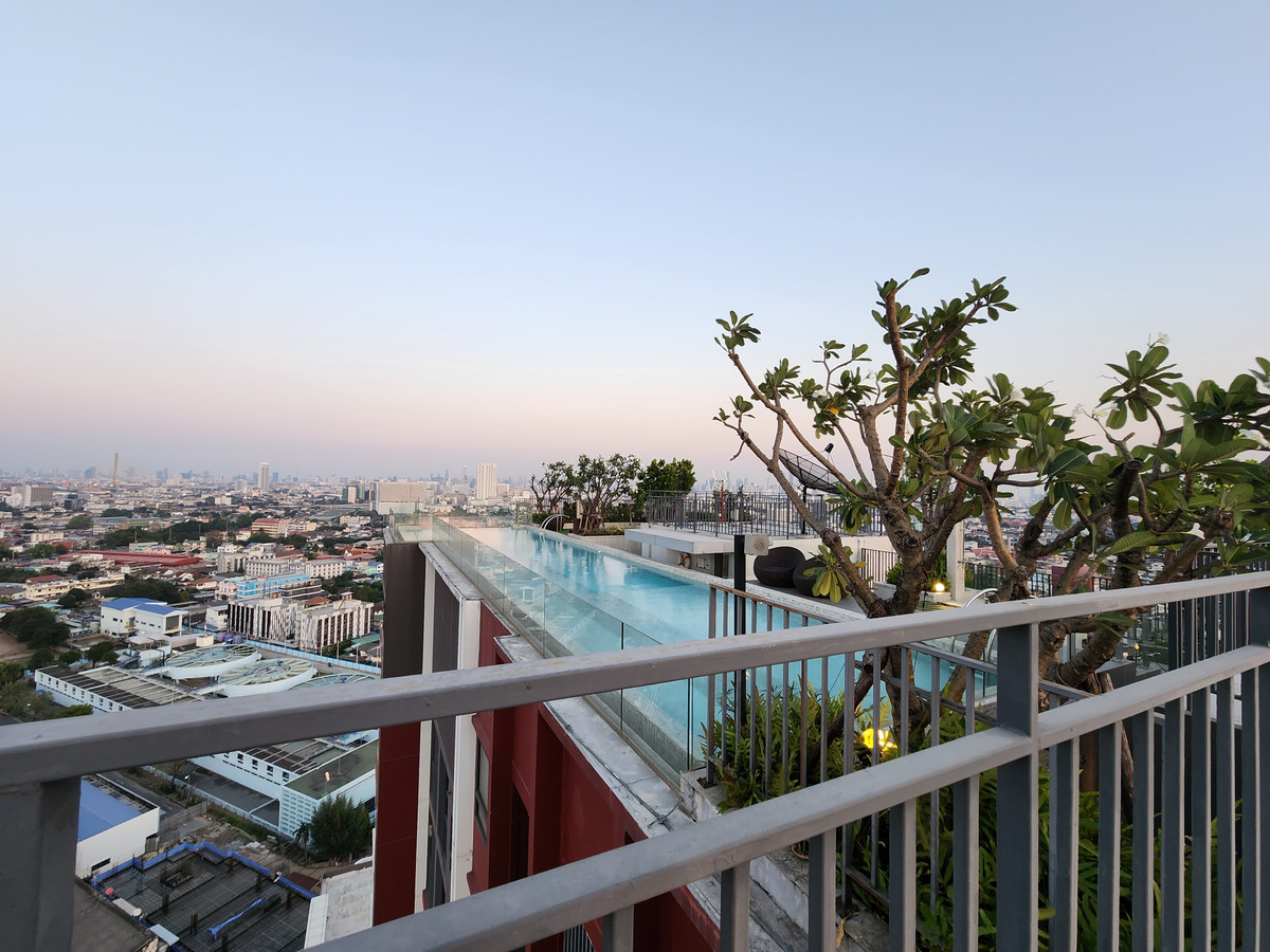 ขายคอนโดปิ่นเกล้า จรัญสนิทวงศ์ : **ขายราคาต่ำกว่าประเมิน ขายขาดทุนไปเลย ทิศเหนือ ไม่ร้อน เพดานสูง 2.65 เมตร ** ขาย The Tree จรัญ 30 ทำเล ไฟฉาย-ศิริราช สังคมดี ห้องใหม่พร้อมอยู่มาดูได้