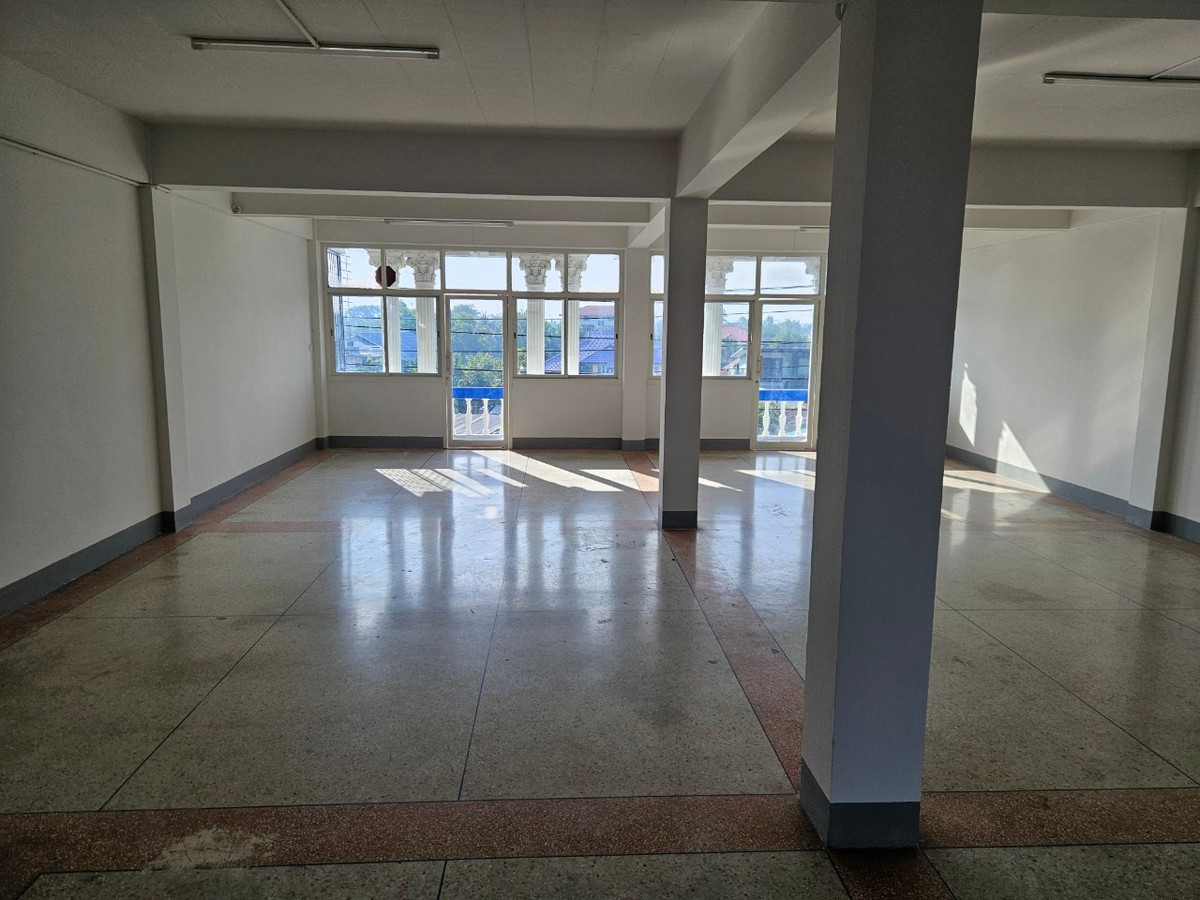 ให้เช่าอาคารพาณิชย์นครปฐม : ให้เช่า อาคารพาณิชย์ ใกล้ บิ๊กซี อ้อมใหญ่ เพียง 7 นาที