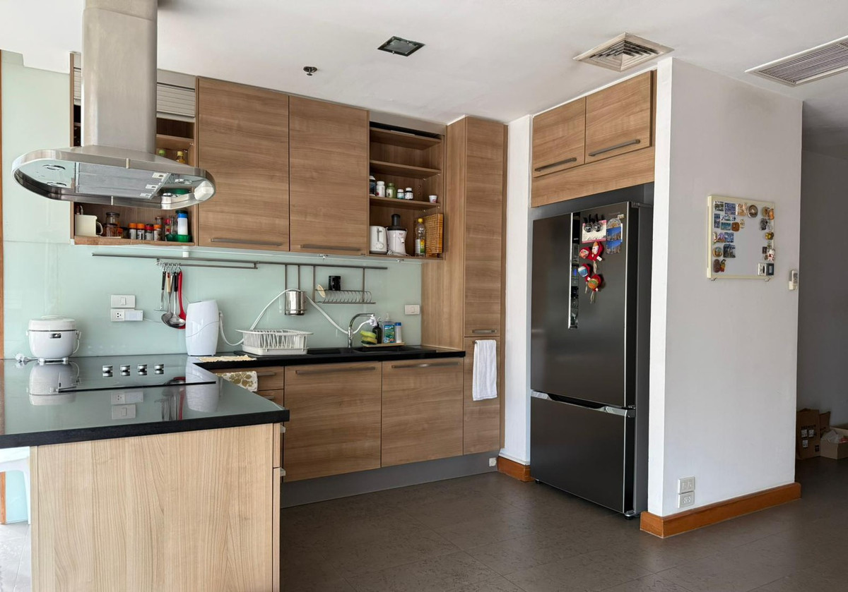 For SaleCondoWitthayu, Chidlom, Langsuan, Ploenchit : 💎🔥 [RARE ITEM] The ultimate ULTRA LUXURY investment! Penthouse Condo Langsuan 330 sq m, entire floor! Sold with tenant! Dont miss it! Langsuan Ville (Langsuan Ville) | 330 sq m (3 Bed) | 39th floor | Price 60 million baht | Free transfer fee! For purchase